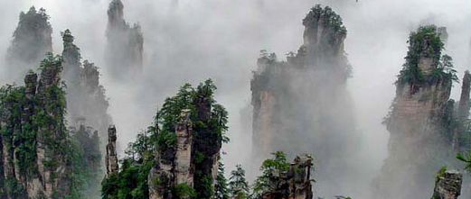 A2【魅力湘西★山水宝峰】：湖南长沙韶山张家界杨家界袁家界宝峰湖溪布街凤凰古城双飞五日尊贵纯玩游