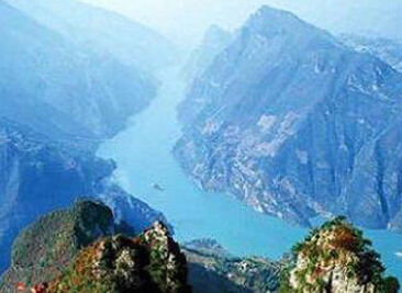 A1至尊优品：武汉黄鹤楼、长江三峡、重庆市内游双飞5日（黄金五星游轮福建拼团）