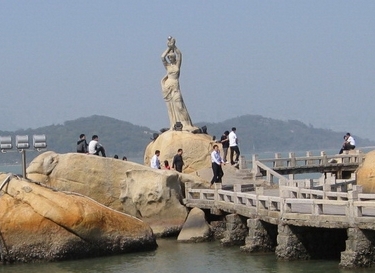 【阅山水 遇岭南】广州 韶关 肇庆 开平 美食，美景，品质双飞5日游(4人起发团）