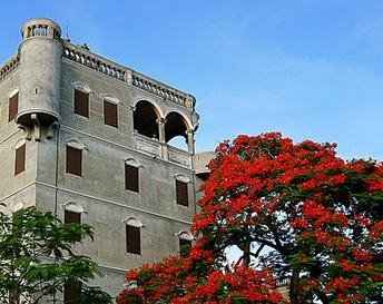 【阅山水 遇岭南】广州 韶关 肇庆 开平 美食，美景，品质双飞5日游(4人起发团）