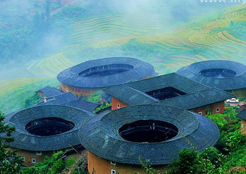 厦门（鼓浪屿）、南靖（田螺坑）、集美、大嶝岛双动三日游