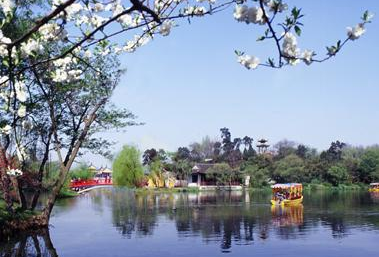 【新品推荐】-夜宿南山竹海景区+扬州、镇江、南京双飞4日游